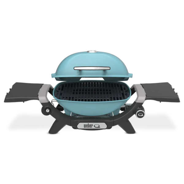 Weber Portable BBQ perfect for two to four people.