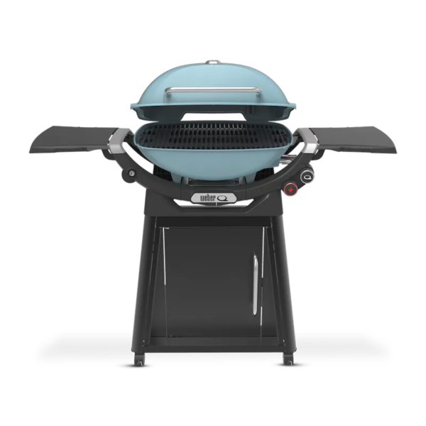 Weber BBQ suited for a small family.