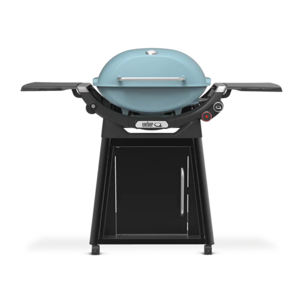 Weber BBQ suited for a small family.