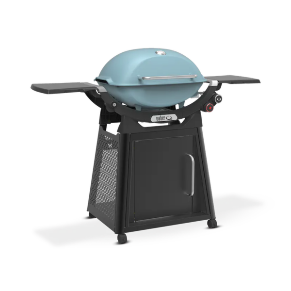 Weber BBQ suited for a small family.